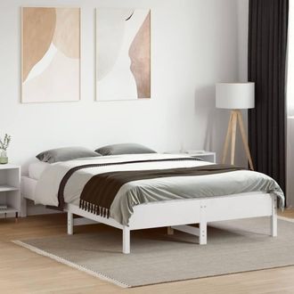 Berkfield Home Beautiful Bed Frame without Mattress White 135x190 cm Double Soli