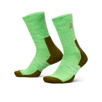 Nike Unisex Nike ACG Everyday Cushioned Crew Socks (1 Pair) in Green | FB3341-333