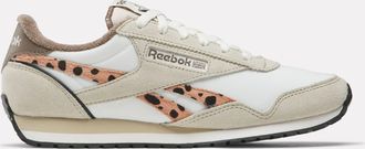Reebok Womens Classic Az In Chalk/Classic Beige/Trek Grey M