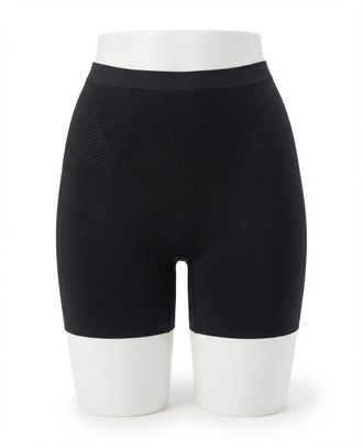 Spanx Thinstincts 2.0 Girl Shorts In Very Black