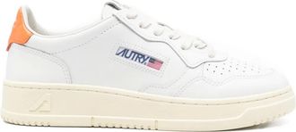 Autry Medalist low leather sneakers - women - Calf Leather/Calf Leather/Fabric/Rubber - 36 - White