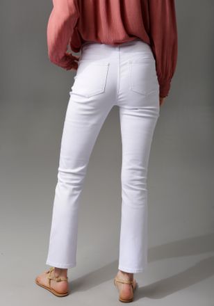 Aniston Bootcut-Jeans ANISTON CASUAL, Damen, Gr. 36, N-Gr, weiss (wei&szlig;), Denim/Jeans, Obermaterial: 98% Baumwolle, 2% Elasthan, unifarben, figurbetont kn&ouml;chel