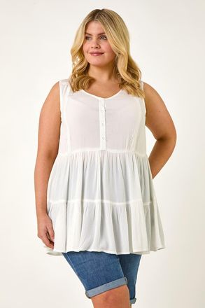 Roman Lace Woven Button Vest