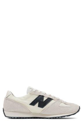 New Balance Gender Neutral 471 Sneaker in Linen/Angora at Nordstrom, Size 13.5 Womens