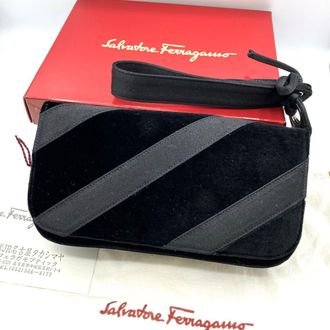 Ferragamo Black Pouch (Pre-Owned)