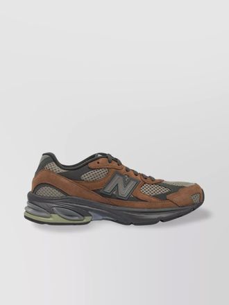 New Balance suede low-top sneakers