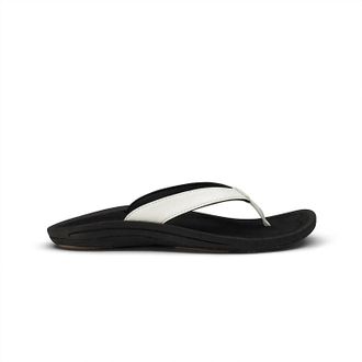 Olukai Womens Kulapa Kai Sandals In White Black
