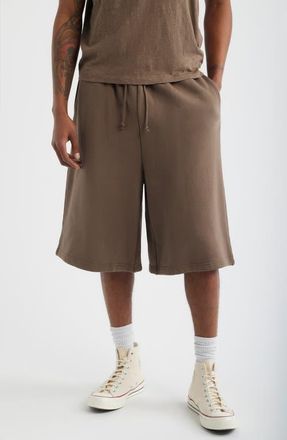 Elwood Core Big Sweatshorts in Vintage Brown at Nordstrom, Size Xx-Large