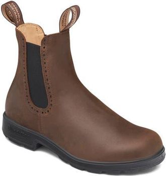 Blundstone Water Resistant Chelsea Boot in Antique Brown at Nordstrom, Size 9.5