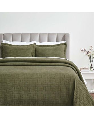 Superior Madrid Medium Weight Matelasse Bedspread Set