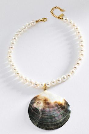 Electric Picks Shelly Necklace