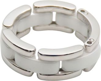 Chanel White Gold White Gold (18K) Band Ring (Pre-Owned)