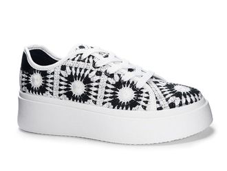 Dirty Laundry Recreation Crochet Sneakers Womens Shoes Black/White : 7.5 B - Medium, Rubber