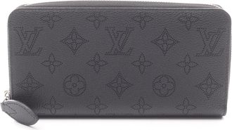 Louis Vuitton Black Noir Leather Long Wallet (Bi-Fold) (Pre-Owned)
