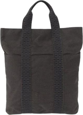 Herm&egrave;s Pre-owned Tote Bags, female, Gray, Size: ONE SIZE Pre-owned Fourre-tout herline