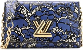Louis Vuitton Twist Chain Wallet Lace Embossed Leather crossbody bag - Blauw