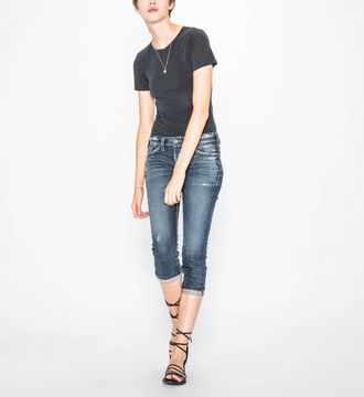 Silver Jeans Co Elyse Capri In Dark Wash
