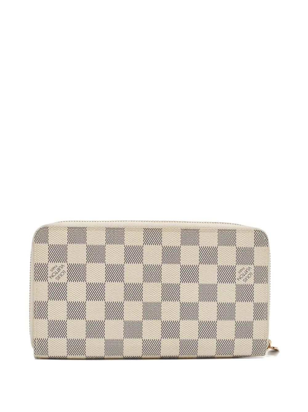 fondation louis vuitton PCケース Louis Vuitton Portemonnee met ritssluiting - Wit van € 1.124