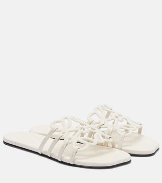 Loewe Sandali Petal Anagram in pelle