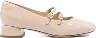 Clarks 30 mm Daiss pumps met blokhak en gesp - Beige