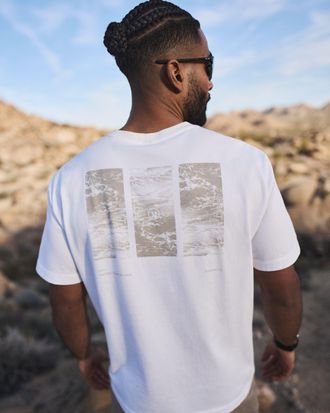 Vuori Clothing Short Sleeve Heavyweight Cotton Graphic T-Shirt | White | Medium