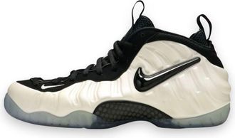 Nike Air Foamposite Pro Pearl HF0794-200