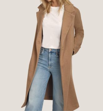 Dylan Rowan Coat In Warm Brown