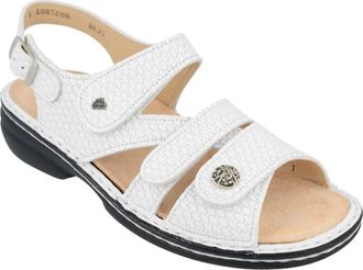 Finn Comfort Womens Gomera Sandal In Lotus Weiss