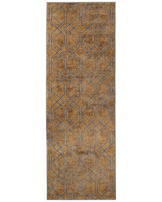 Superior Cardinal Rug