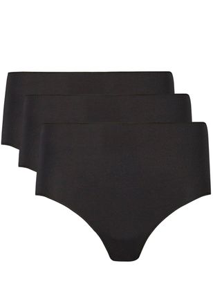 Nina Von C. Taillenslip