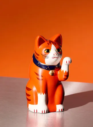 Beams Mens Small lucky cat ornament