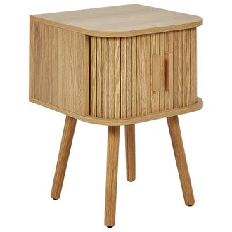 Beliani Mesita De Noche Puertas Correderas Mdf Patas De Madera Maciza Madera Clara Selah