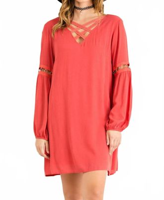Entro Long Sleeve With Cutout Details Dress In Marsala