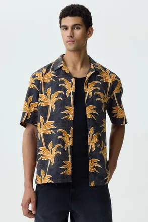 H&M Relaxed Fit Cotton Resort Shirt in Black/palm Trees at Nordstrom, Size Medium