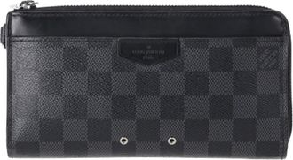 Louis Vuitton Pre-owned Wallets, female, Black, Size: ONE SIZE Pre-owned Coated canvas wallets
