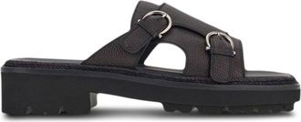 Ferragamo Gancini-buckled sandals - men - Calf Leather/Leather/Rubber - 12 - Black