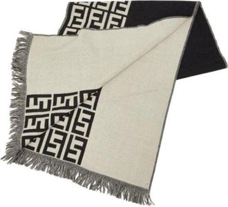 Fendi Pre-owned Stole - Dames - Vintage Accessoires - Beige - ONE Size - Wol - Vintage