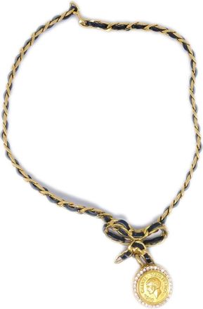 Chanel 1996 Bow Medallion pendant necklace - women - Gold Plated/Rhinestone/Patent Leather - One Size