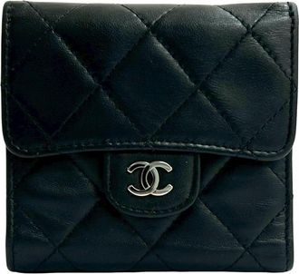 Chanel Black Leather Wallet (Bi-Fold) (Pre-Owned)