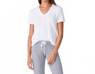 Monrow Relaxed V-Neck Tee In White