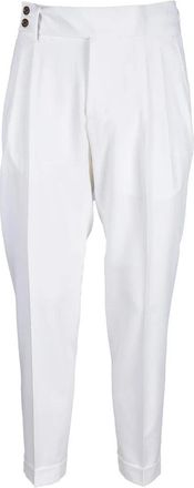 SUITHOMME Tailored White Trousers with Cropped Design and Subtle Pleating