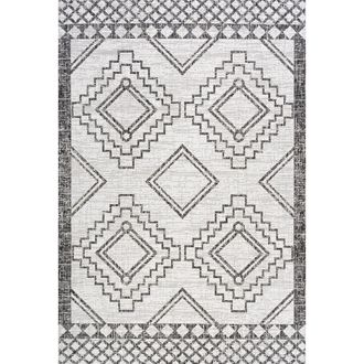 Jonathan Y Designs Marokko Diamond Medallion Indoor/Outdoor Area Rug in Ivory/black at Nordstrom, Size 2Ft 0In X 8Ft 0In