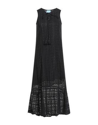 iconique Midi dresses