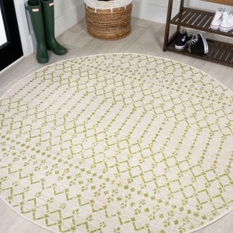 Jonathan Y Designs Ourika Moroccan Geometric Textured Weave Indoor/Outdoor Round Area Rug in Cream/green at Nordstrom, Size 5Ft 0In X 5Ft 0In