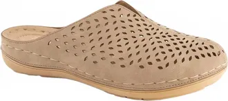 Andrea Womens Comfort Clog In Beige
