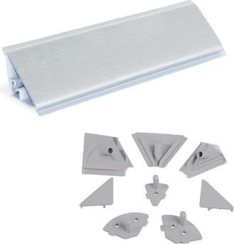 Emuca Emuca Copete Triangular Para Cocina, Con Accesorios Para Instalaci&oacute;n, 4,7 M, Pl&aacute;stico, Anodizado Satinado