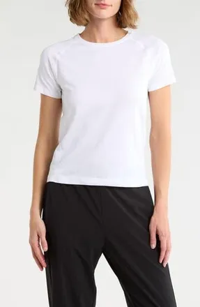 Zella Stretch Seamless Tee in White at Nordstrom Rack, Size X-Large
