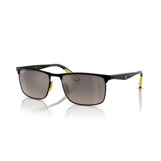 Ray-Ban Gepolariseerde Zwart | Grijze Zonnebril - unisex - Zonnebrillen - Zwart - 57 MM - Accessoires