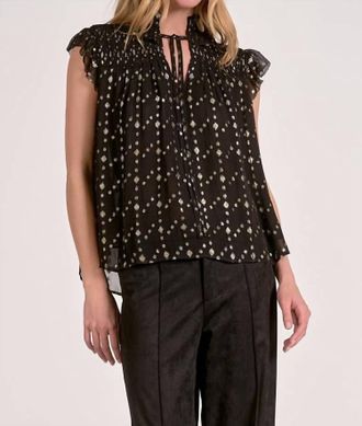 Elan Sleeveless Tie Neck Top In Black Geo Print