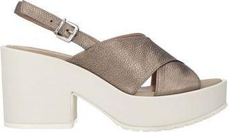 Tr&egrave;s Jolie FOOTWEAR - Sandals sur YOOX.COM